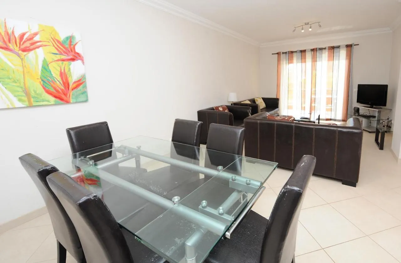 Praia Village, 3Br 3Ba Apartment In Vilamoura 0*,