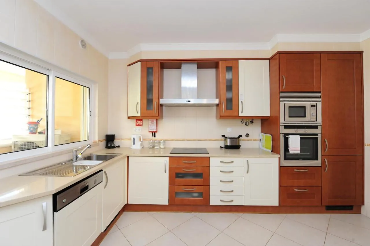Praia Village, 3Br 3Ba Apartment In Vilamoura